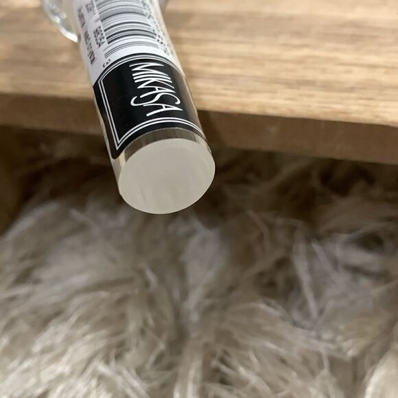 Mikasa Lead Crystal Fruit Collection Grapes
Bottle Stopper - Picture 4 of 17